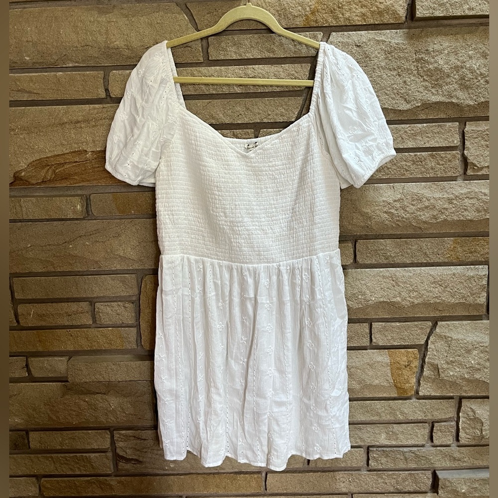 American Eagle Solid Eyelet Puff-Sleeve Mini Dres… - image 3